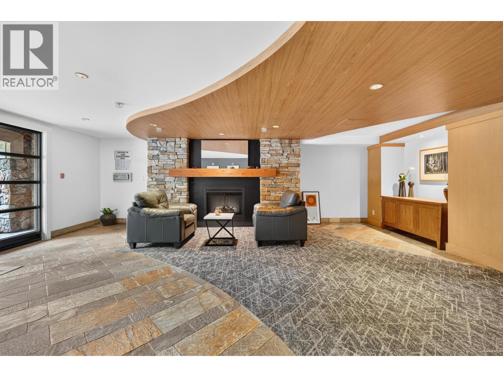 303 2998 Silver Springs Boulevard, Coquitlam, British Columbia  V3E 3R7 - Photo 36 - R3169158