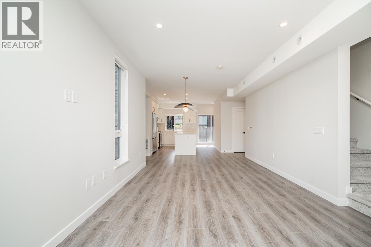 7 50 Seaview Drive, Port Moody, British Columbia  V3H 0N2 - Photo 12 - R3169140