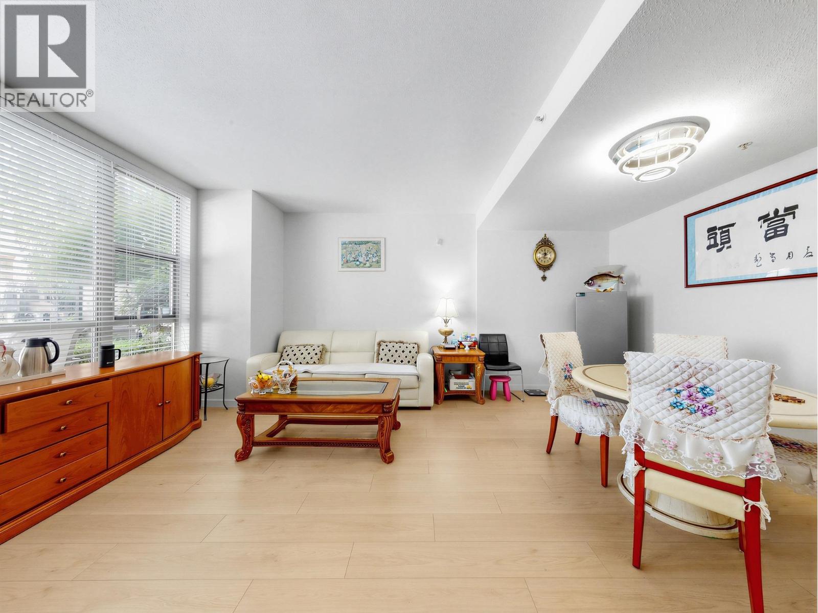 8268 Saba Road, Richmond, British Columbia  V6Y 4C6 - Photo 4 - R3169160