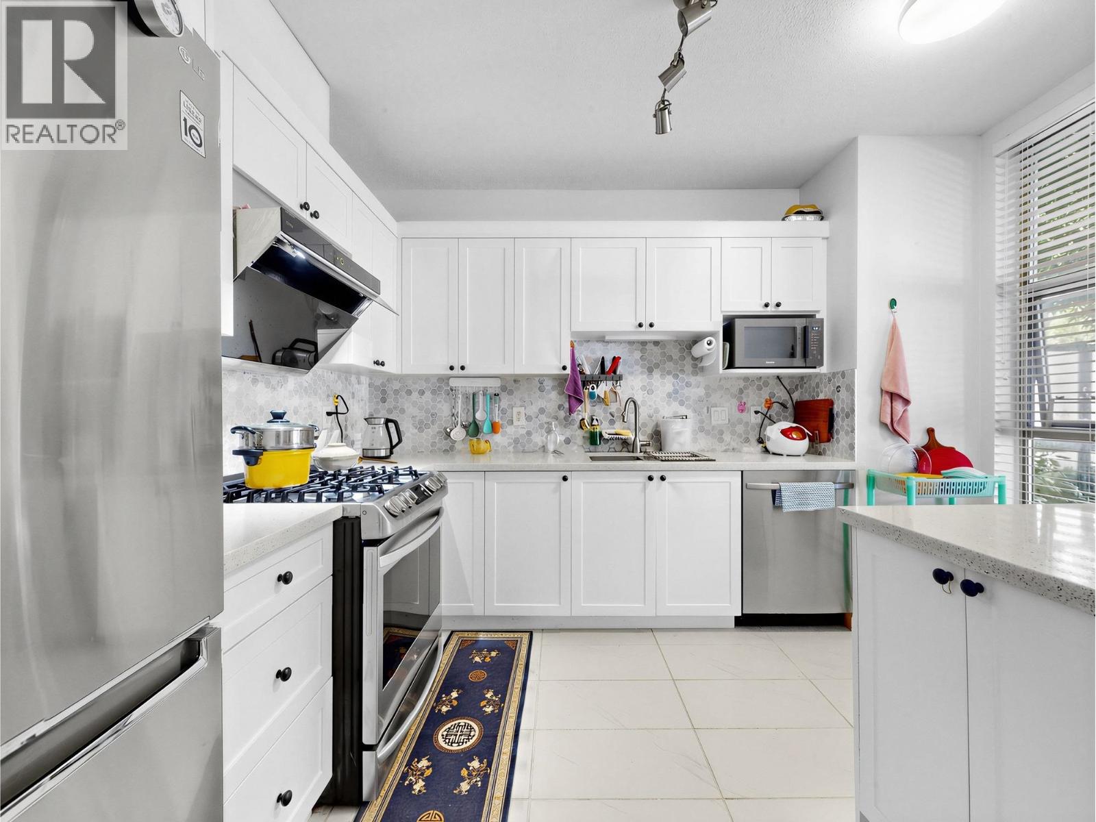 8268 Saba Road, Richmond, British Columbia  V6Y 4C6 - Photo 8 - R3169160
