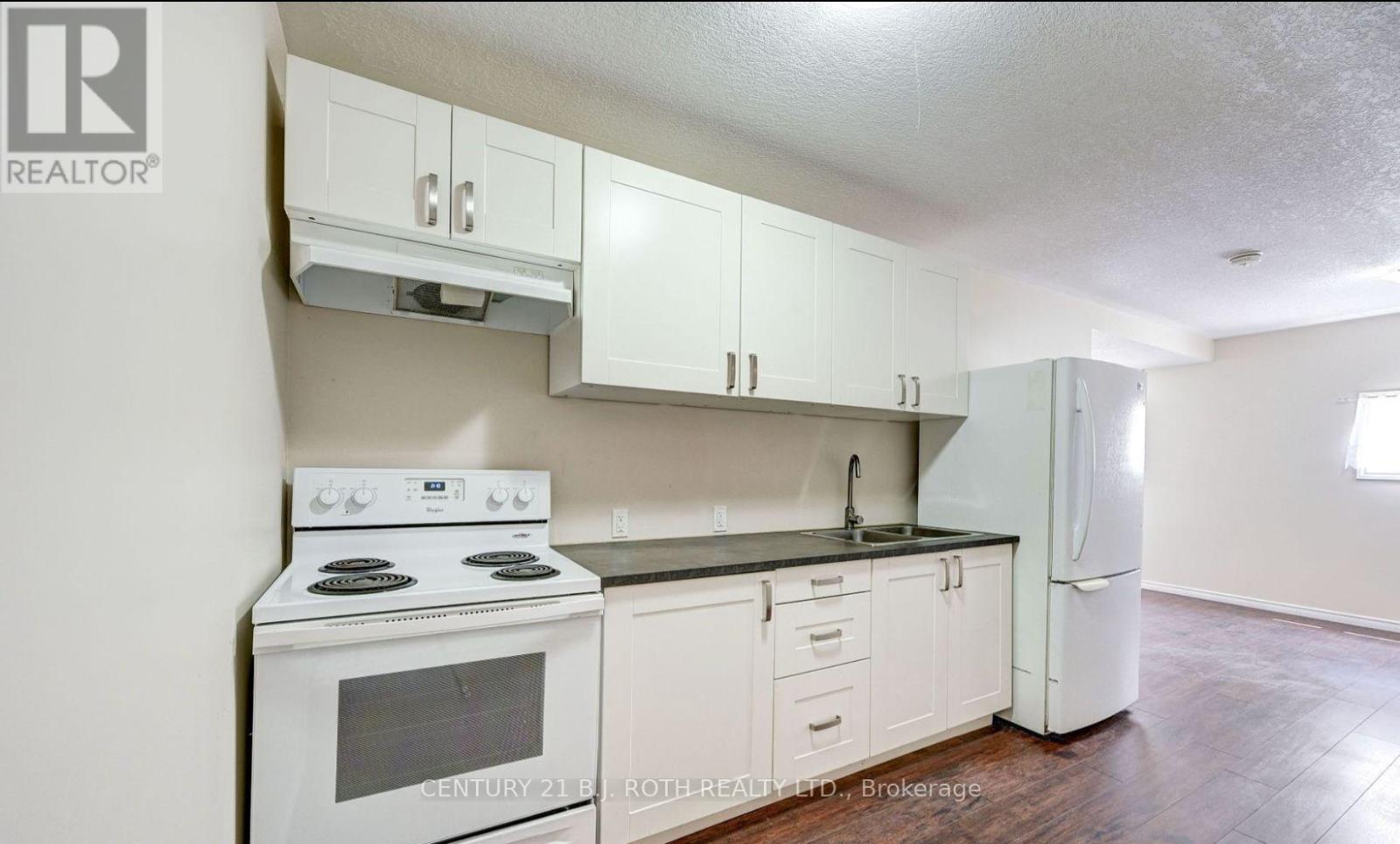 3 - 303 Moffat Street, Orillia, Ontario L3V 4E9 - Photo 3 - S13823108