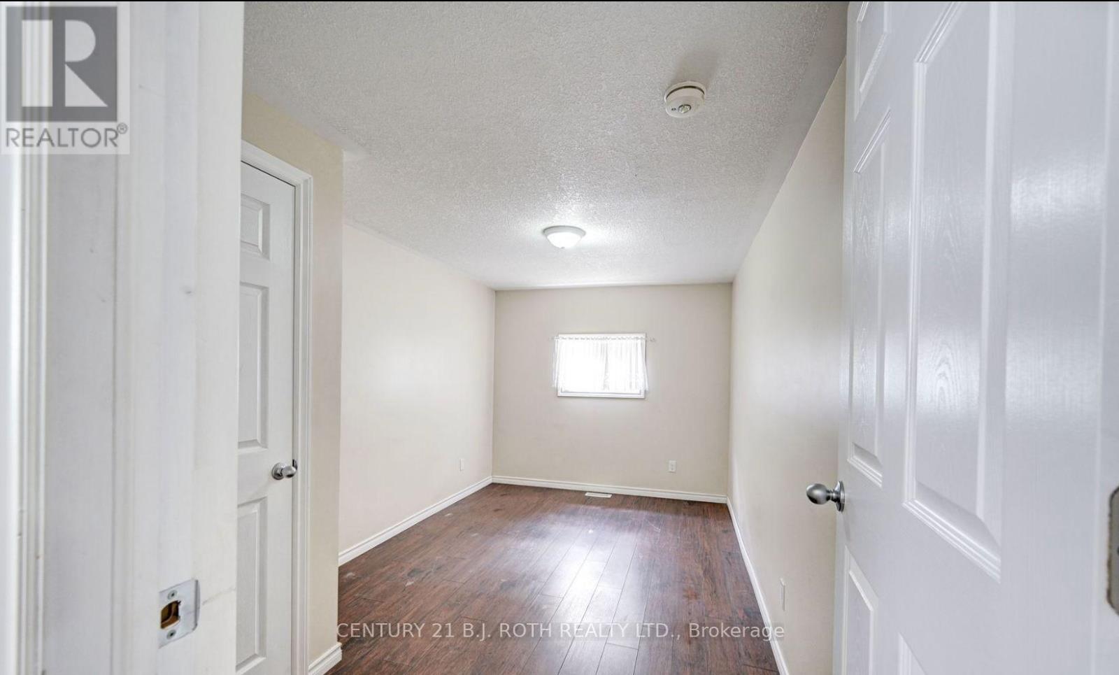 3 - 303 Moffat Street, Orillia, Ontario L3V 4E9 - Photo 8 - S13823108