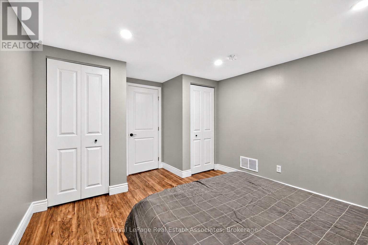 Lower - 312 East 45th Street, Hamilton, Ontario L8T 3K8 - Photo 12 - X13785014