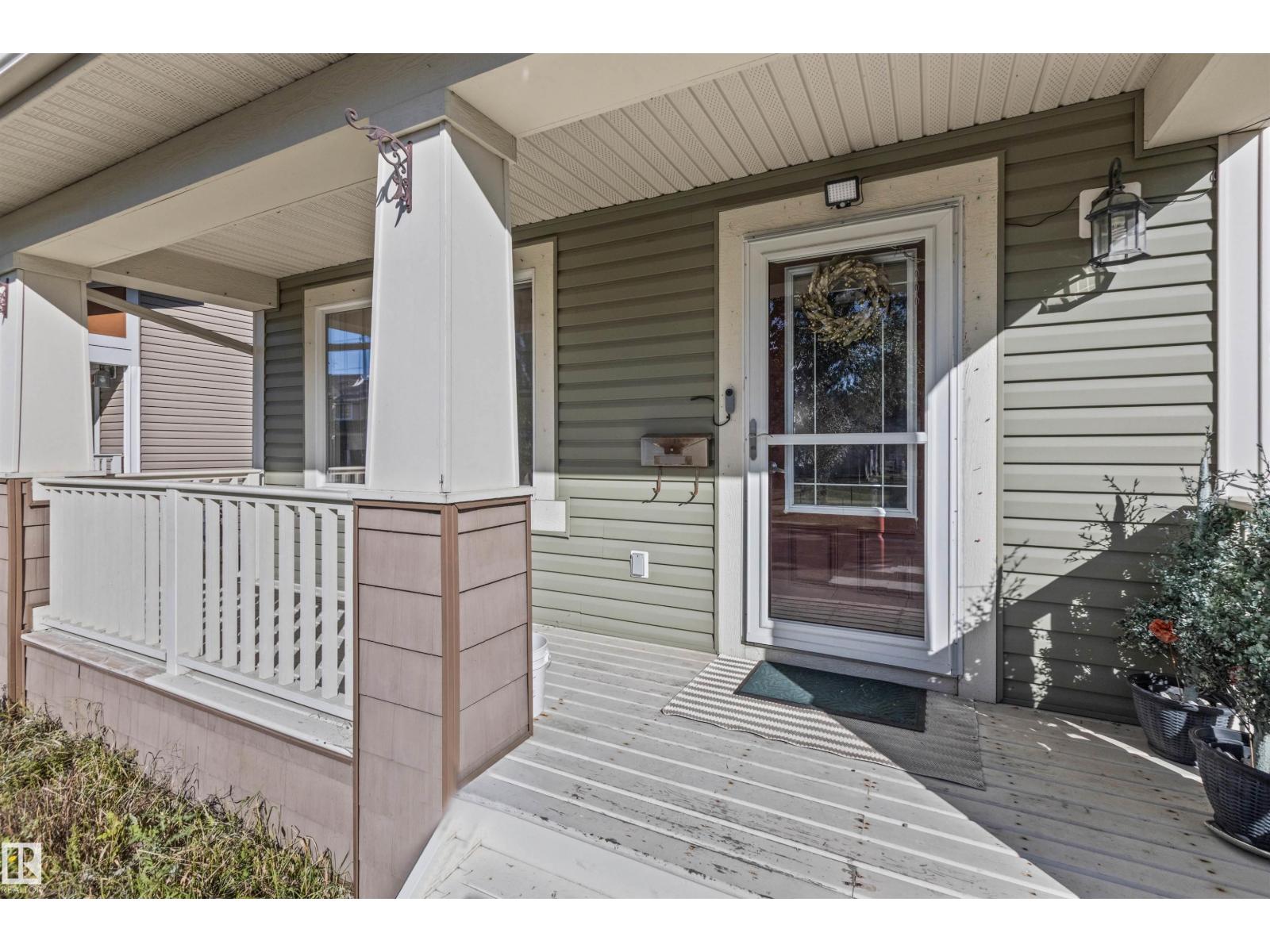 949 VALOUR WY NW