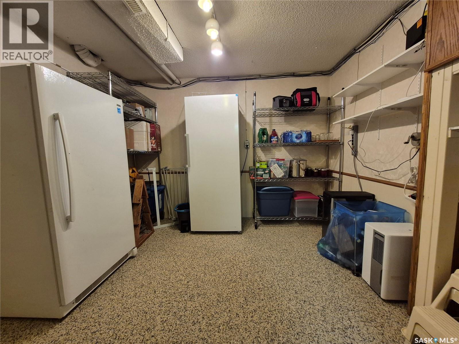 280 Hayes Drive, Swift Current, Saskatchewan  S9H 4H1 - Photo 39 - SK049197