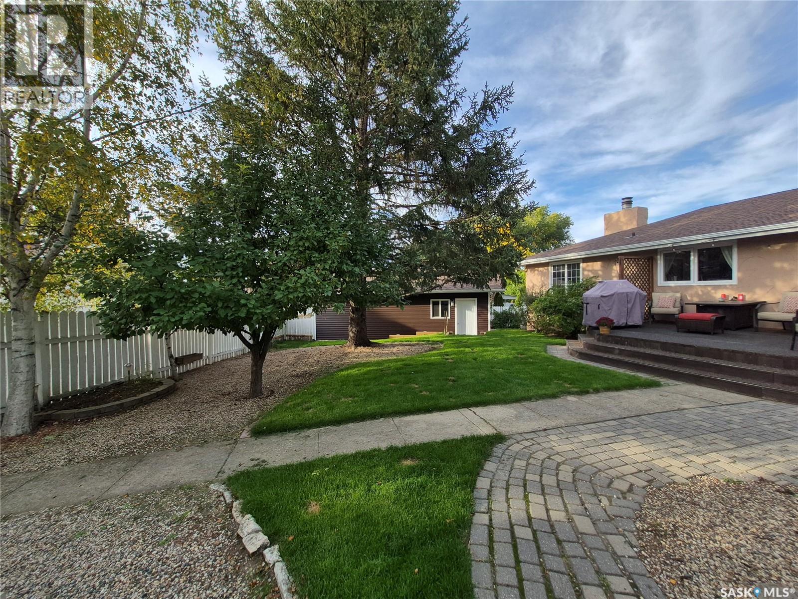 280 Hayes Drive, Swift Current, Saskatchewan  S9H 4H1 - Photo 46 - SK049197