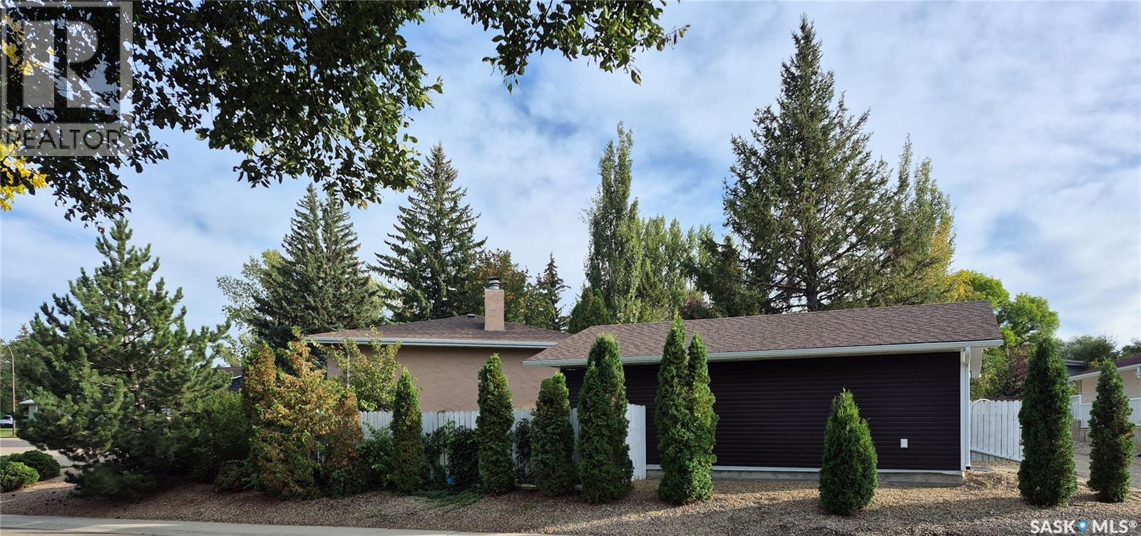 280 Hayes Drive, Swift Current, Saskatchewan  S9H 4H1 - Photo 47 - SK049197