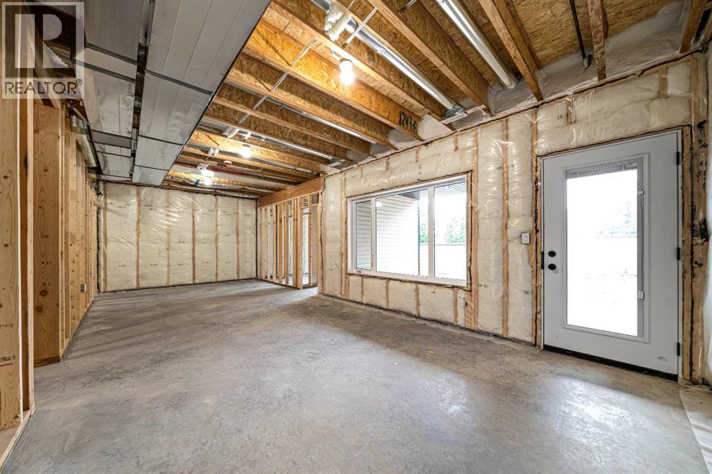 43 Sierra Road SW