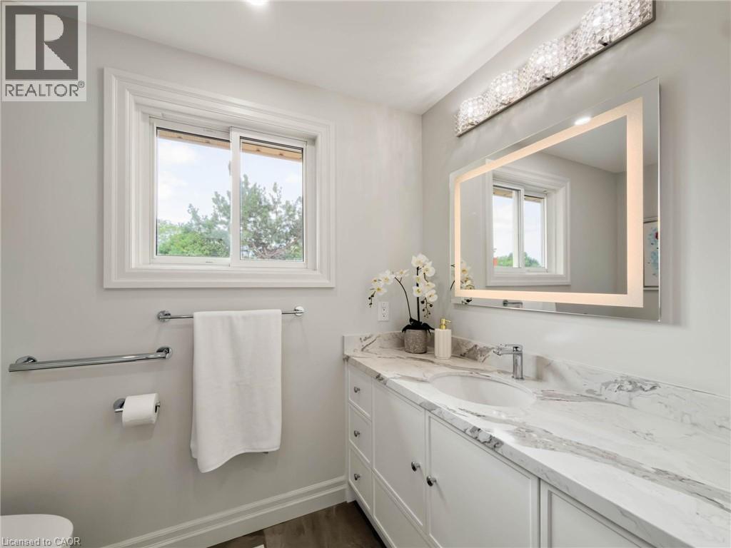 1236 Thorpe Road, Burlington, Ontario  L7S 2C9 - Photo 34 - 40861762