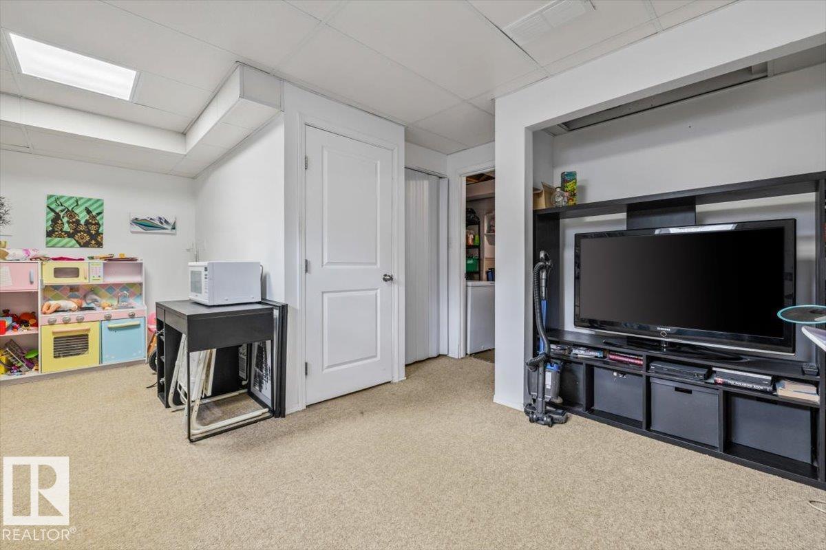 1040 Lakewood Rd N Nw Nw, Edmonton, Alberta  T6K 3T7 - Photo 23 - E4510144