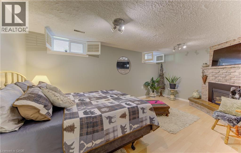 218 Forestwood Drive, Kitchener, Ontario  N2N 1B9 - Photo 36 - 40864676