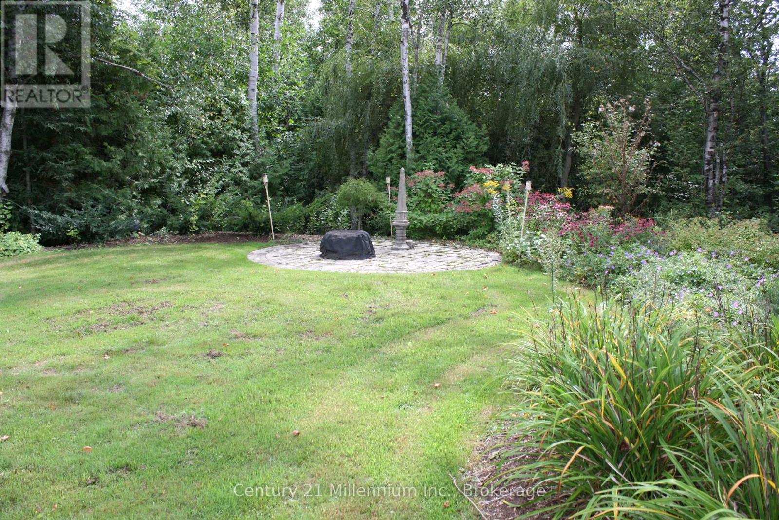 361 Tyendinaga Drive N, Saugeen Shores, Ontario  N0H 2L0 - Photo 3 - X13823236