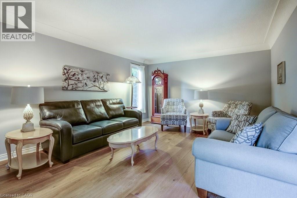 215 Briar Hill Crescent, Ancaster, Ontario  L9G 3M9 - Photo 6 - 40841684