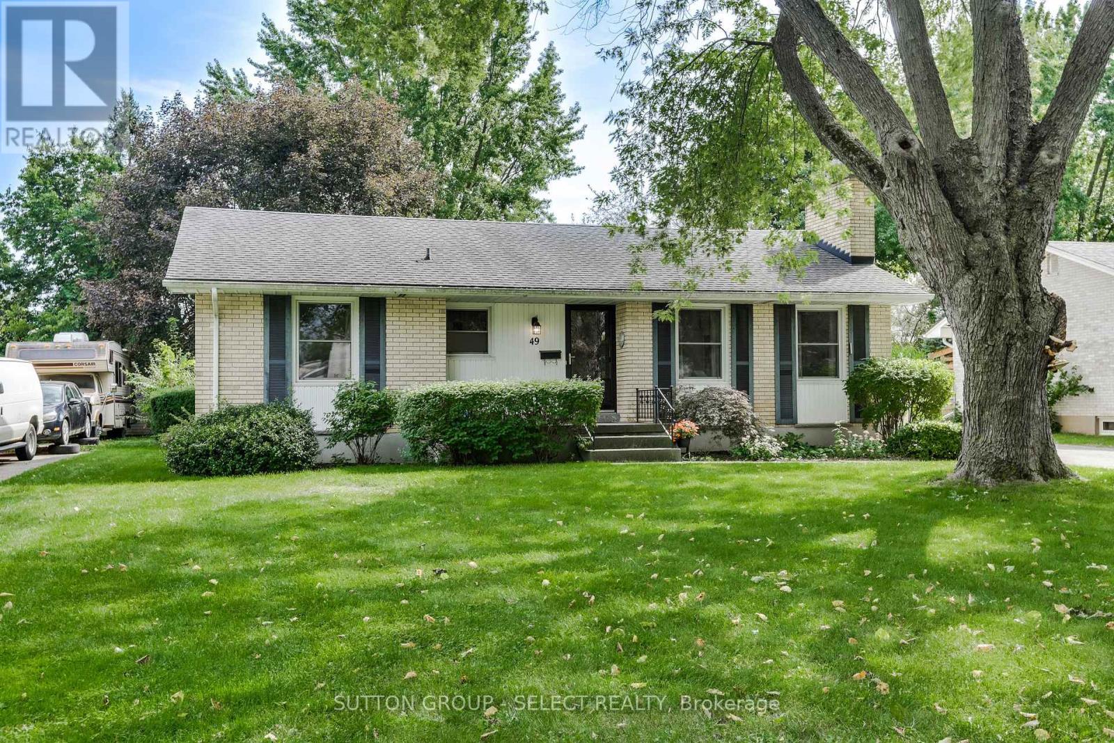 49 Mcleod Crescent, London North, Ontario  N5X 1S7 - Photo 1 - X13823344
