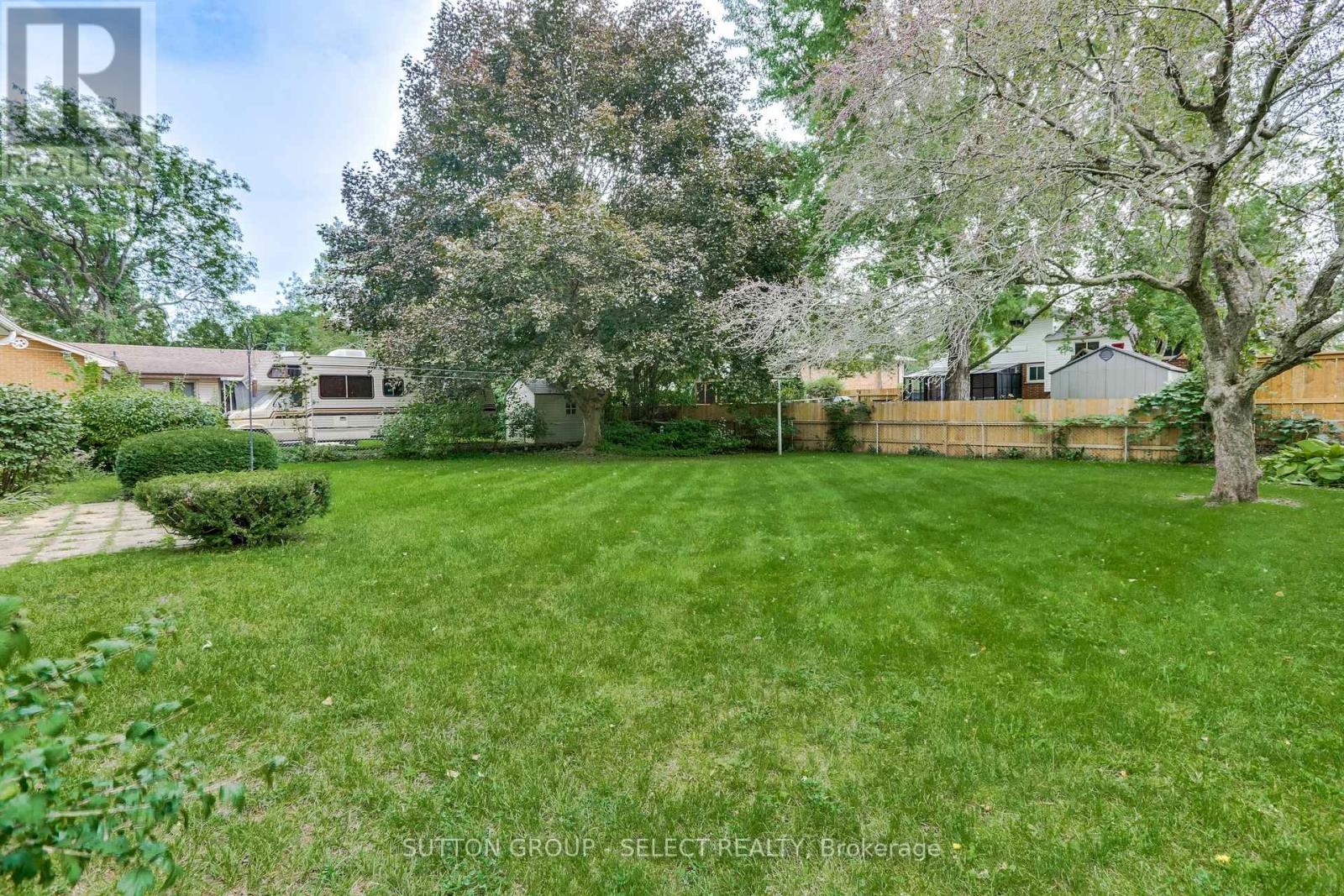 49 Mcleod Crescent, London North, Ontario  N5X 1S7 - Photo 45 - X13823344