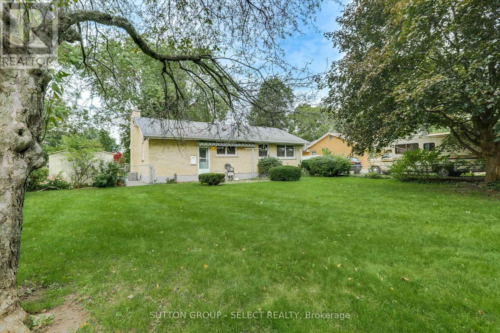 49 Mcleod Crescent, London North, Ontario  N5X 1S7 - Photo 48 - X13823344