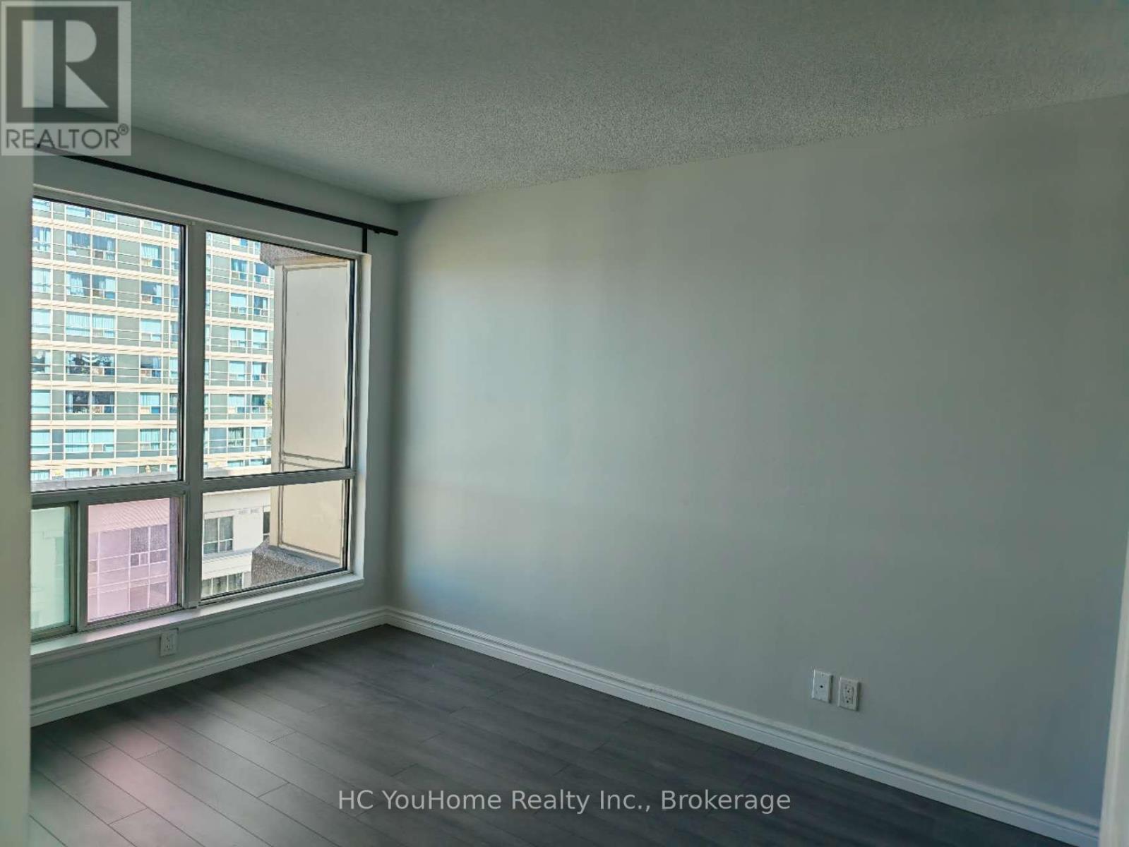 801 - 8 Lee Centre Drive, Toronto, Ontario  M1H 3H8 - Photo 11 - E13823320