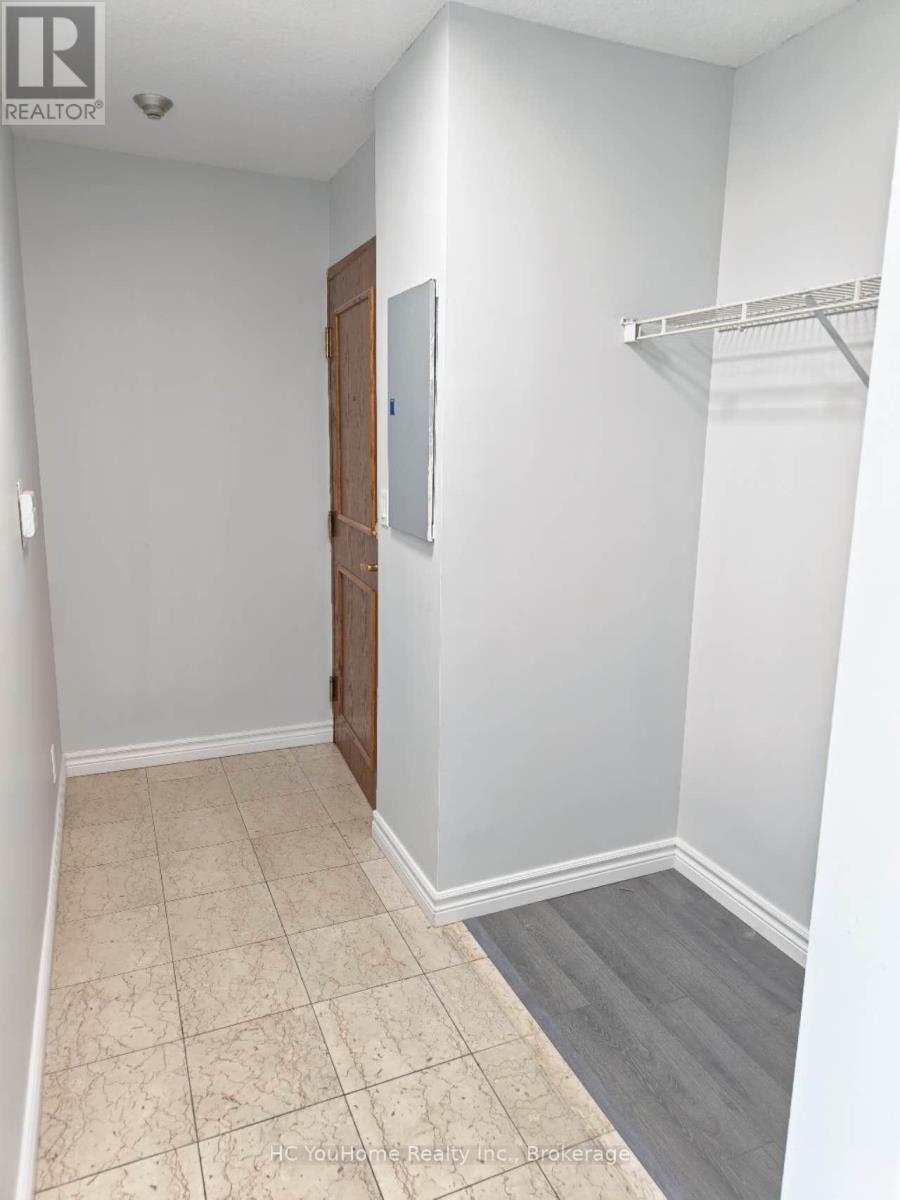 801 - 8 Lee Centre Drive, Toronto, Ontario  M1H 3H8 - Photo 18 - E13823320