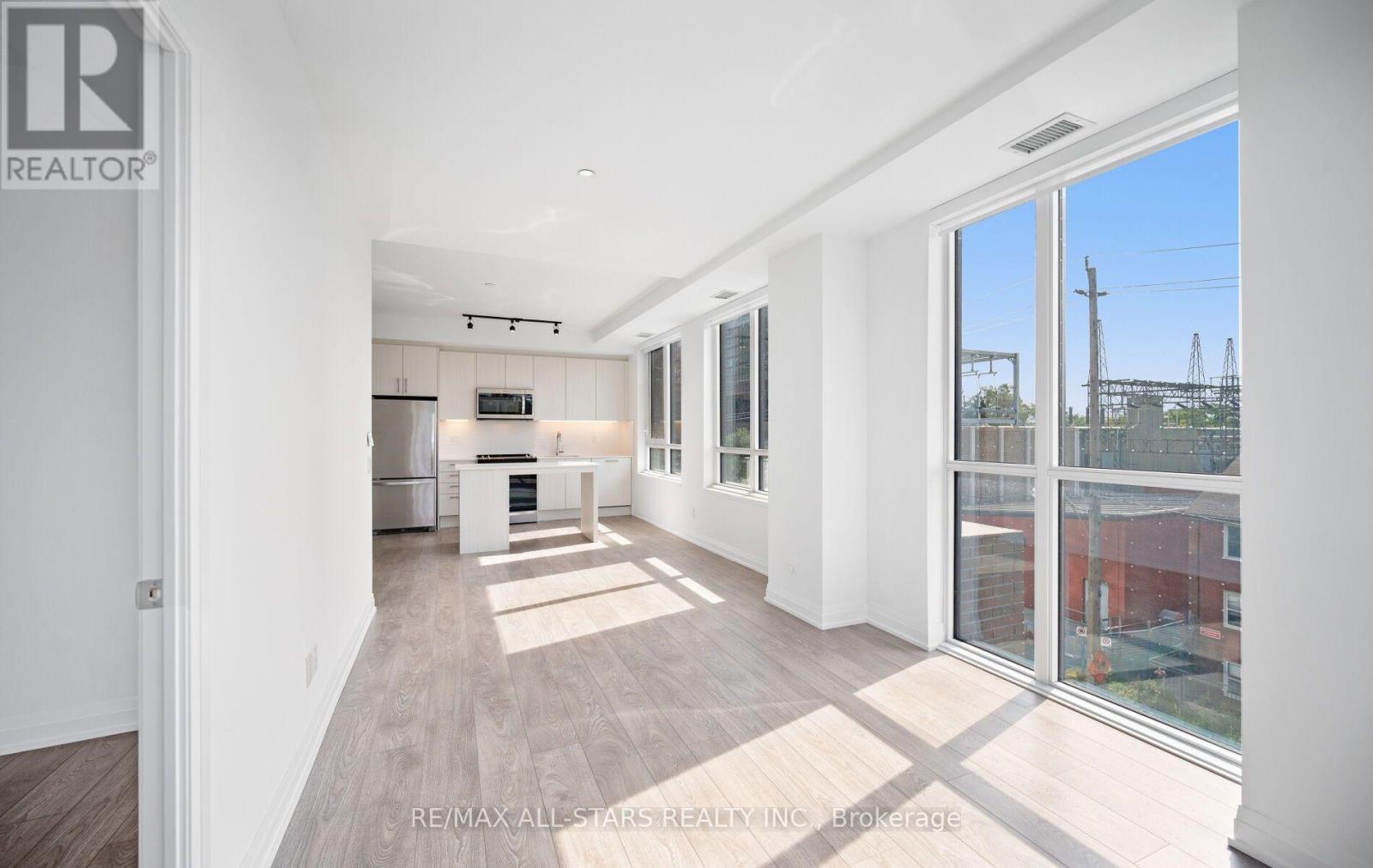 315 - 286 Main Street, Toronto, Ontario  M4C 0B3 - Photo 10 - E13823460