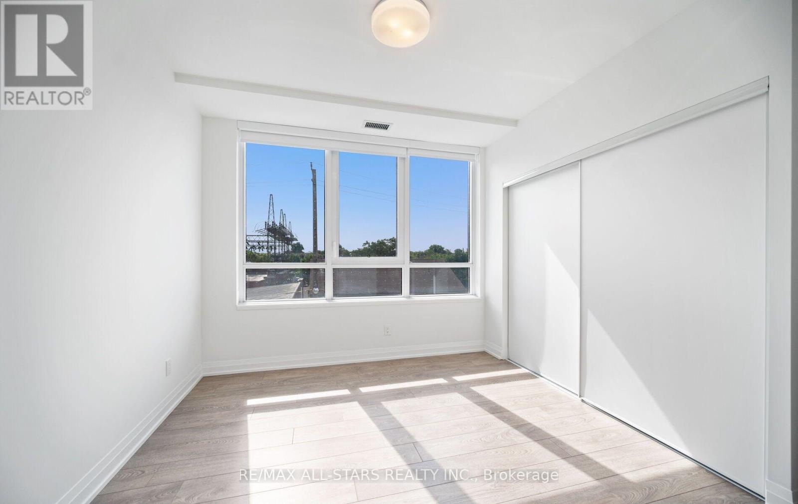 315 - 286 Main Street, Toronto, Ontario  M4C 0B3 - Photo 18 - E13823460