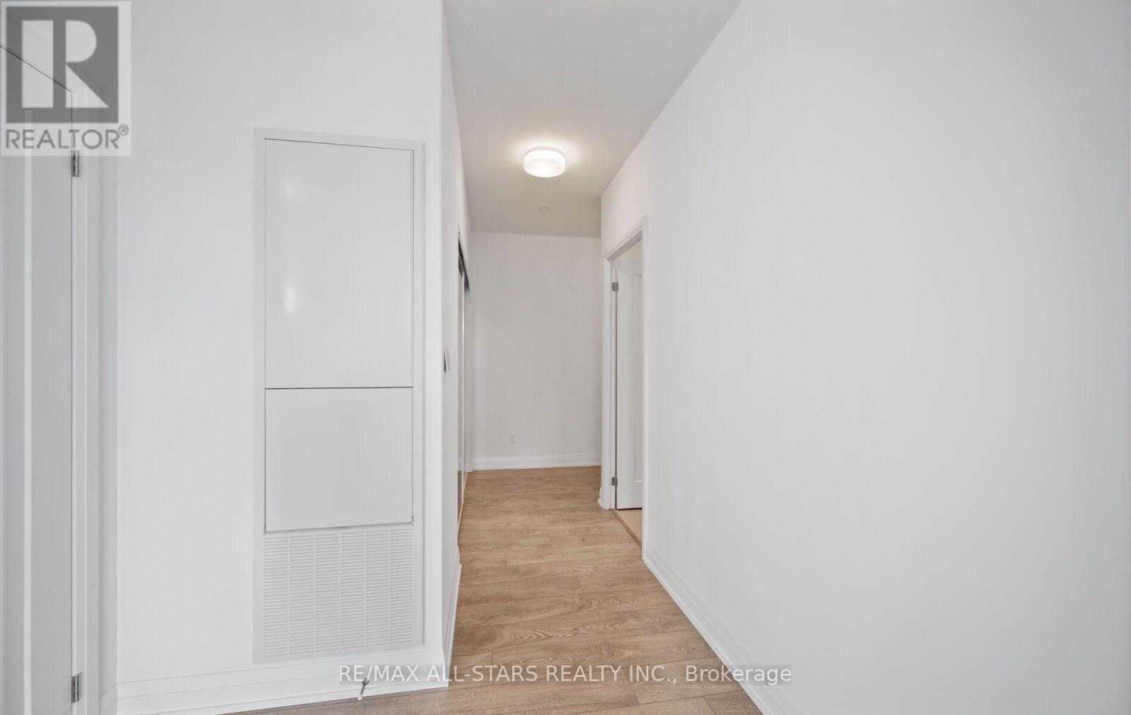 315 - 286 Main Street, Toronto, Ontario  M4C 0B3 - Photo 5 - E13823460