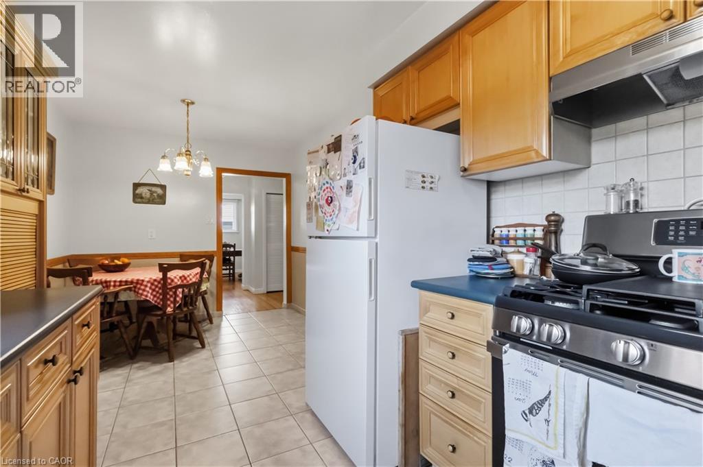152 Hilda Avenue, North York, Ontario  M2M 1V9 - Photo 17 - 40865622