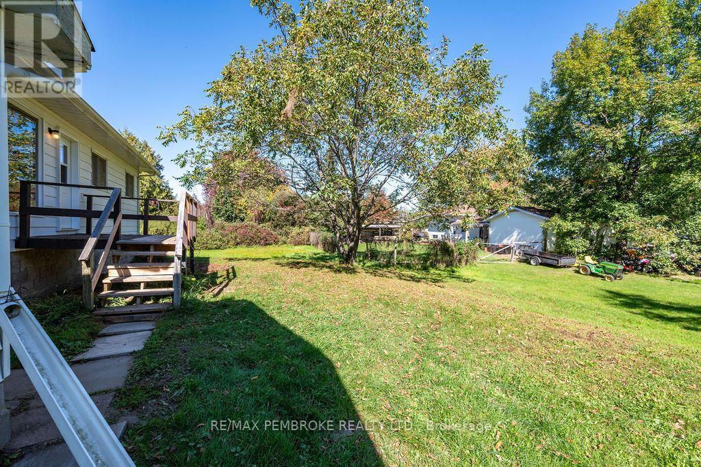 774 Pinegrove Crescent, Petawawa, Ontario  K8A 7E4 - Photo 29 - X13823436