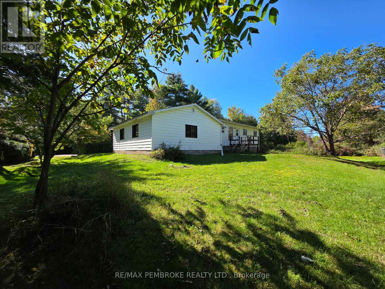 774 Pinegrove Crescent, Petawawa, Ontario  K8A 7E4 - Photo 32 - X13823436