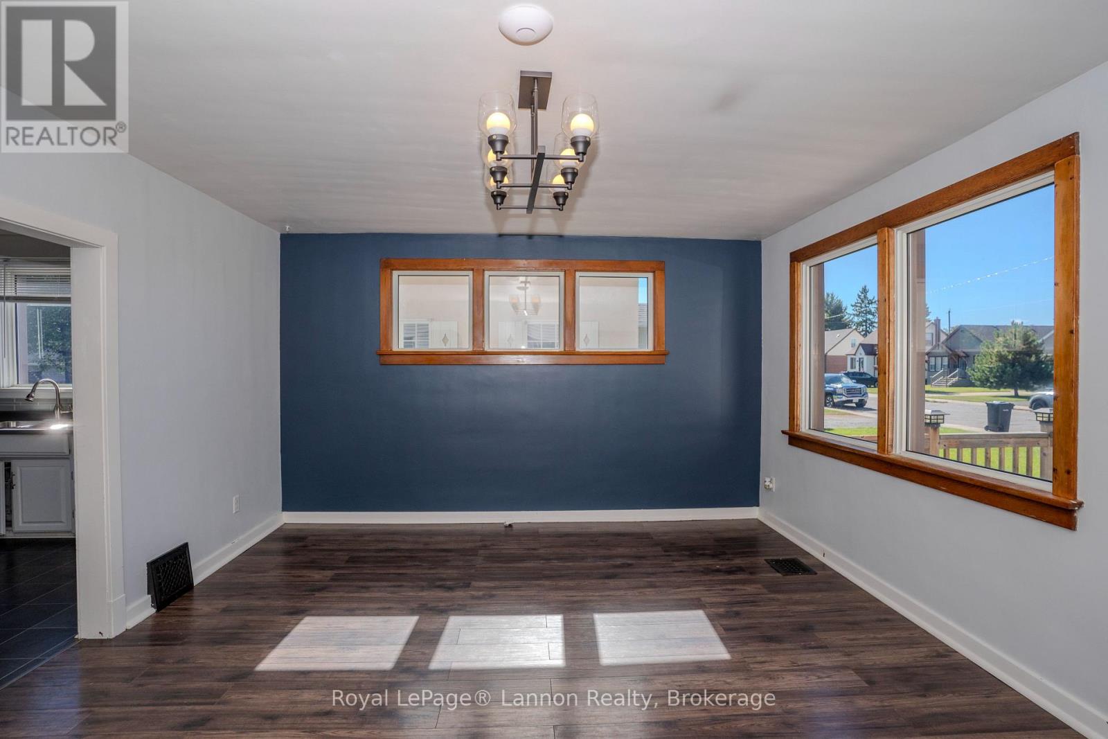 738 Mortimer Avenue E, Thunder Bay, Ontario  P7E 1Y6 - Photo 6 - X13823474