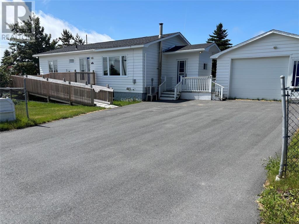 12-14 Barnes Road, Bay Roberts — photo 2