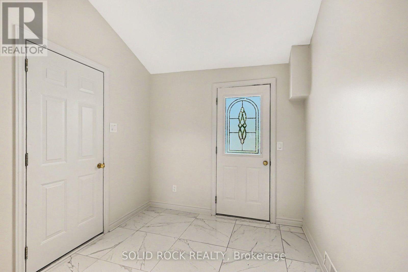 236 Campbell Drive N, Mcnab/braeside, Ontario  K7S 3G8 - Photo 5 - X13823390