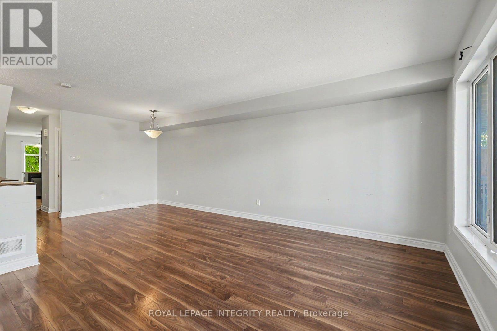 B - 621 Chapman Mills Drive, Ottawa, Ontario K2J 5T1 - Photo 3 - X13823512