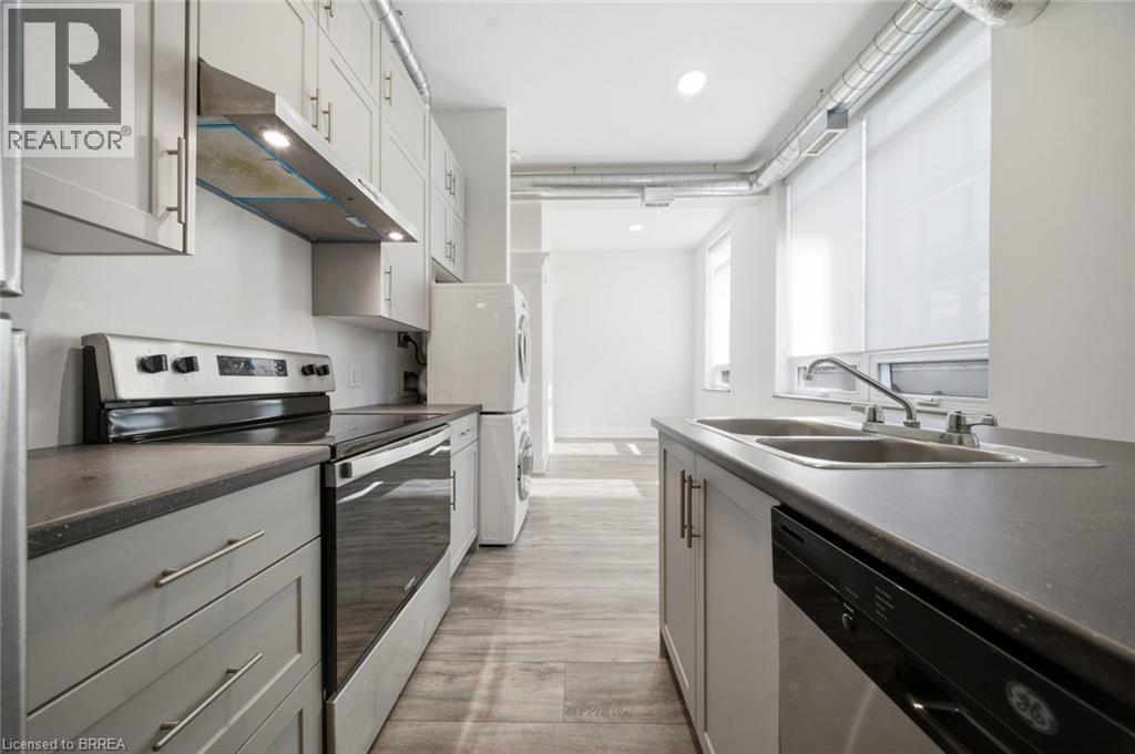 11 QUEEN Street Unit# 201, Brantford, Ontario