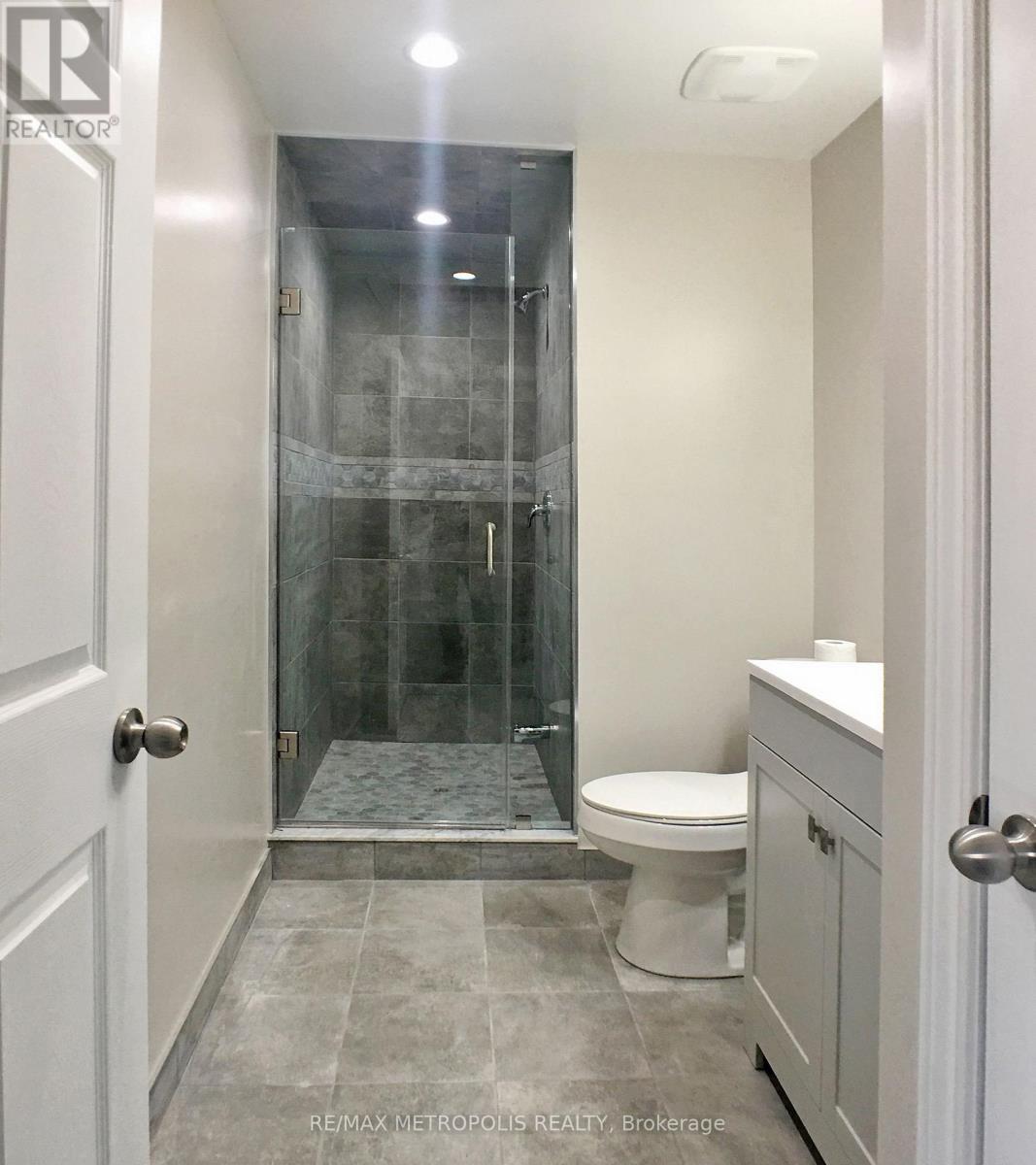 Coach - 381 Country Glen Road, Markham, Ontario  L6B 0H8 - Photo 23 - N13823308