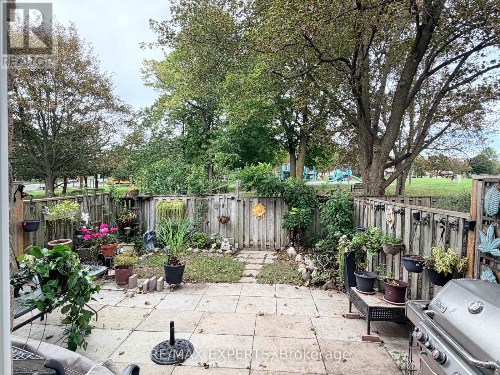 10 Knightsbridge Way, Markham (Markham Village), Ontario  L3P 3W5 - Photo 40 - N13823408