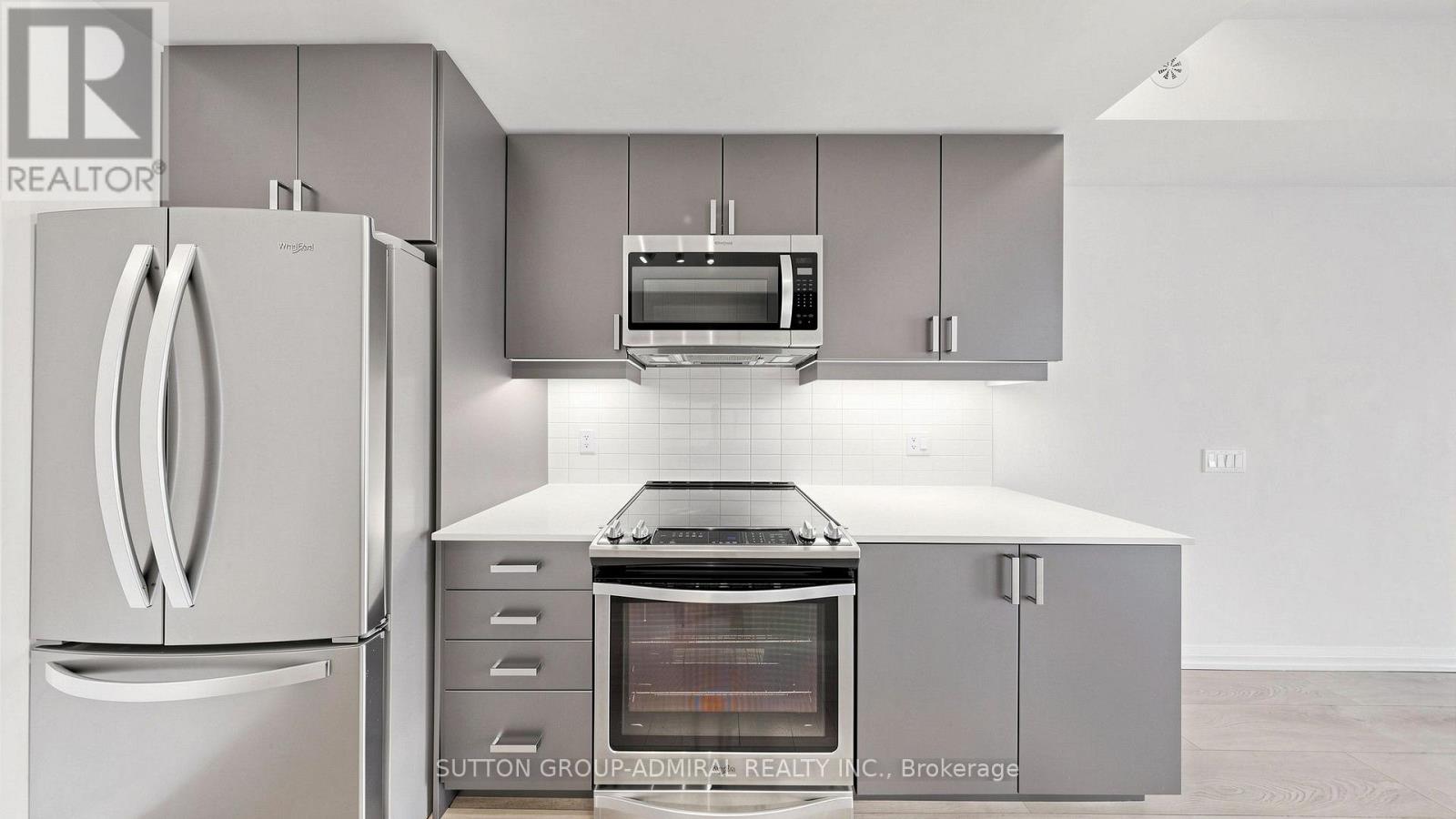 Th 42 - 1020 Portage Parkway, Vaughan (Concord), Ontario  L4K 0K3 - Photo 6 - N13823430