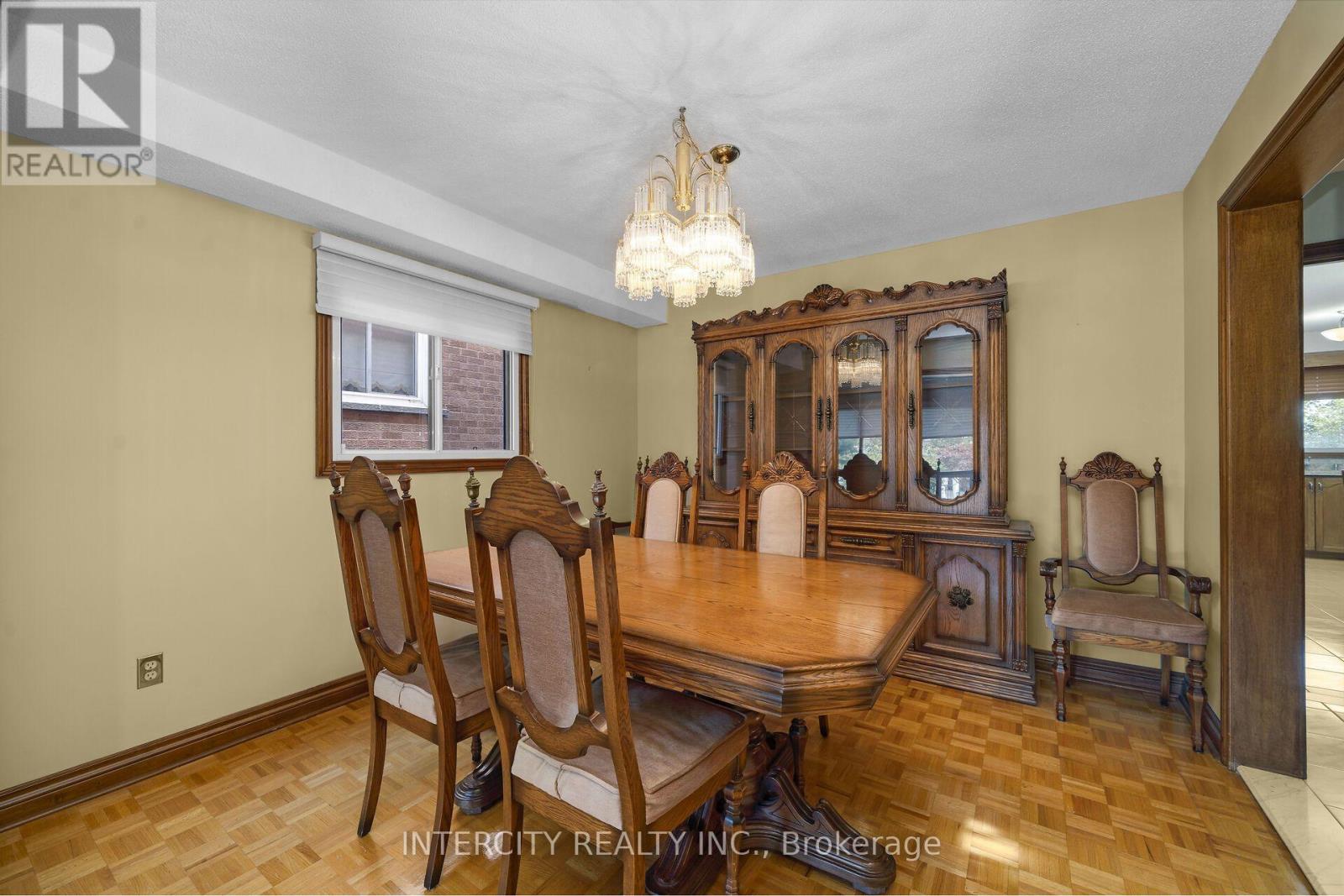 57 Kaiser Drive, Vaughan (West Woodbridge), Ontario  L4L 3V2 - Photo 10 - N13823440