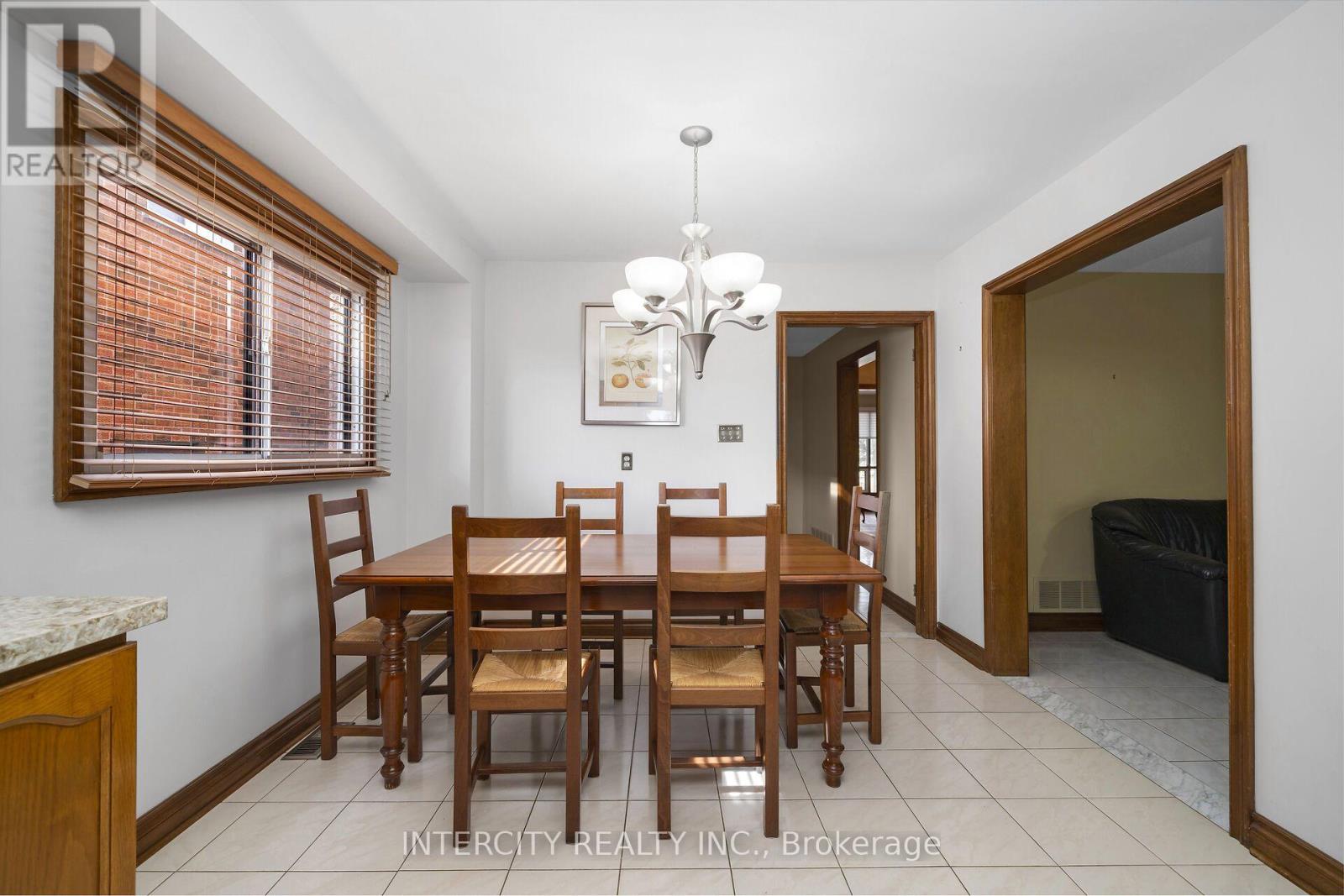 57 Kaiser Drive, Vaughan (West Woodbridge), Ontario  L4L 3V2 - Photo 16 - N13823440