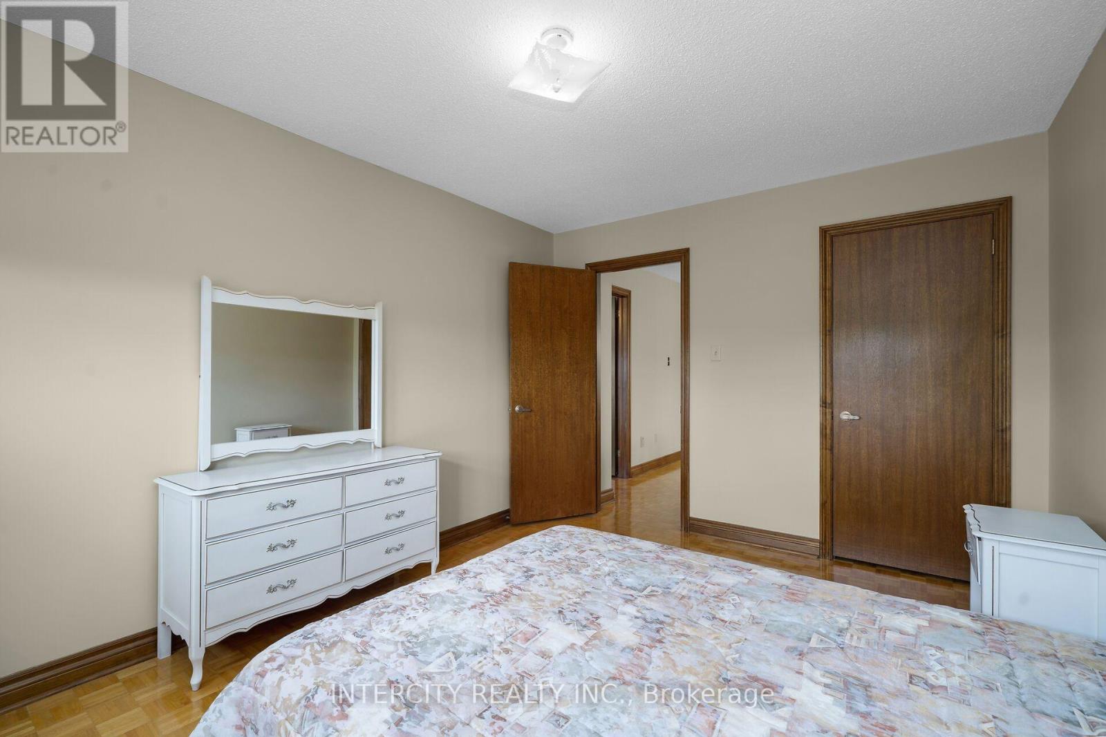 57 Kaiser Drive, Vaughan (West Woodbridge), Ontario  L4L 3V2 - Photo 27 - N13823440