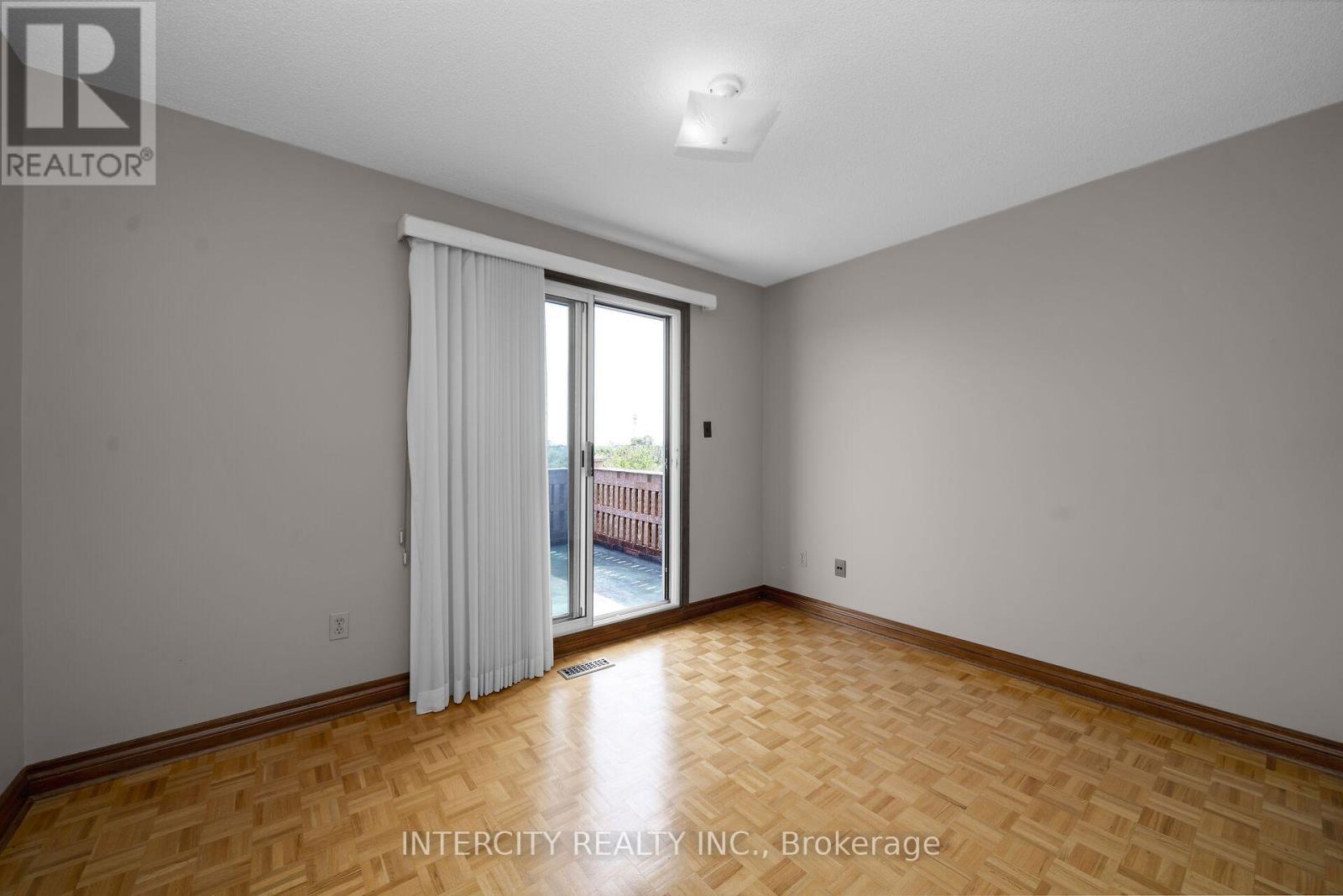 57 Kaiser Drive, Vaughan (West Woodbridge), Ontario  L4L 3V2 - Photo 30 - N13823440
