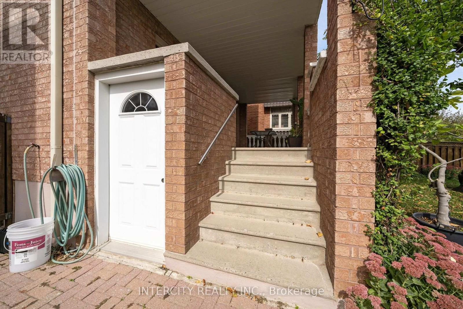 57 Kaiser Drive, Vaughan (West Woodbridge), Ontario  L4L 3V2 - Photo 50 - N13823440