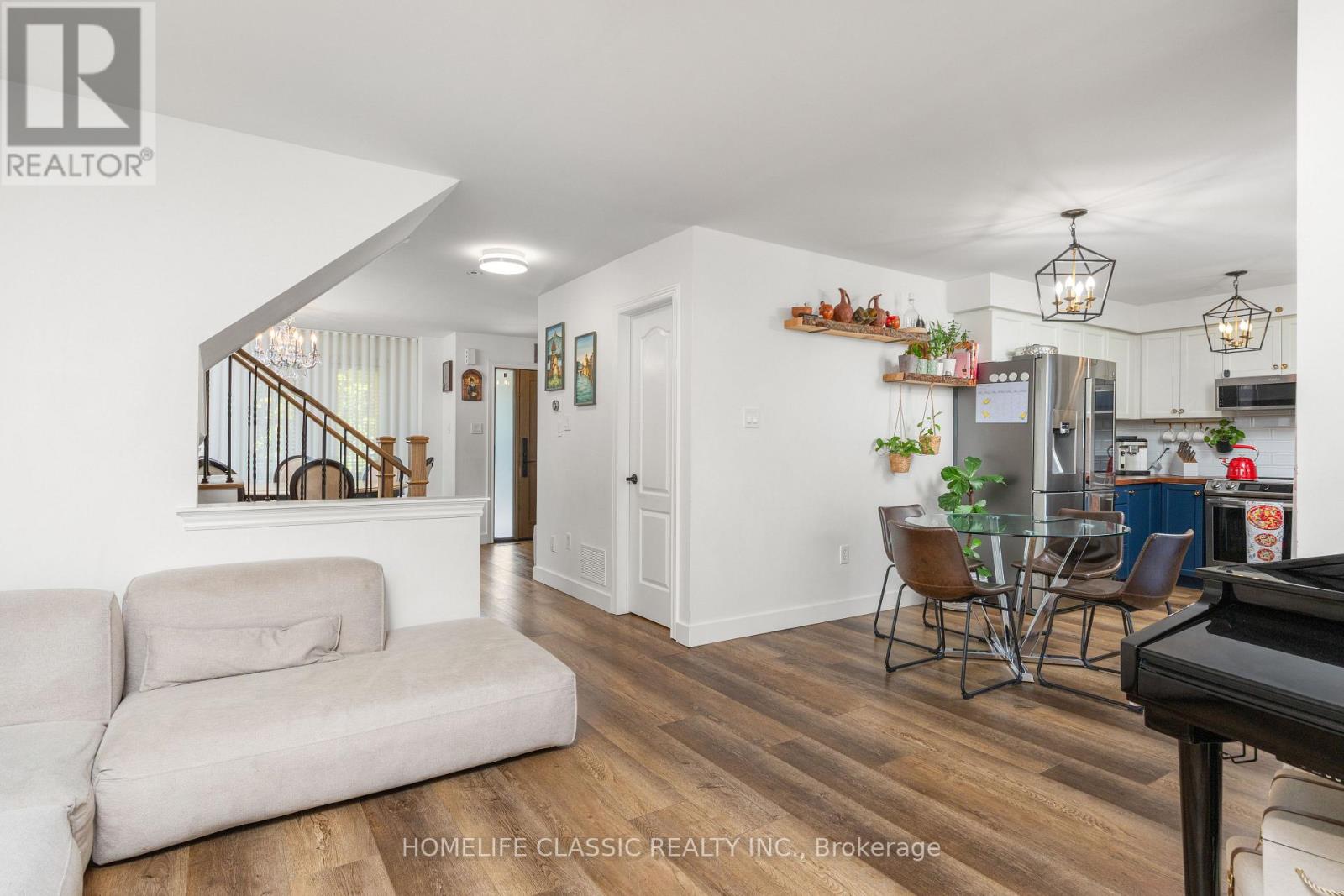 18 Rusty Trail, Vaughan (Vellore Village), Ontario  L4H 2E7 - Photo 12 - N13823442