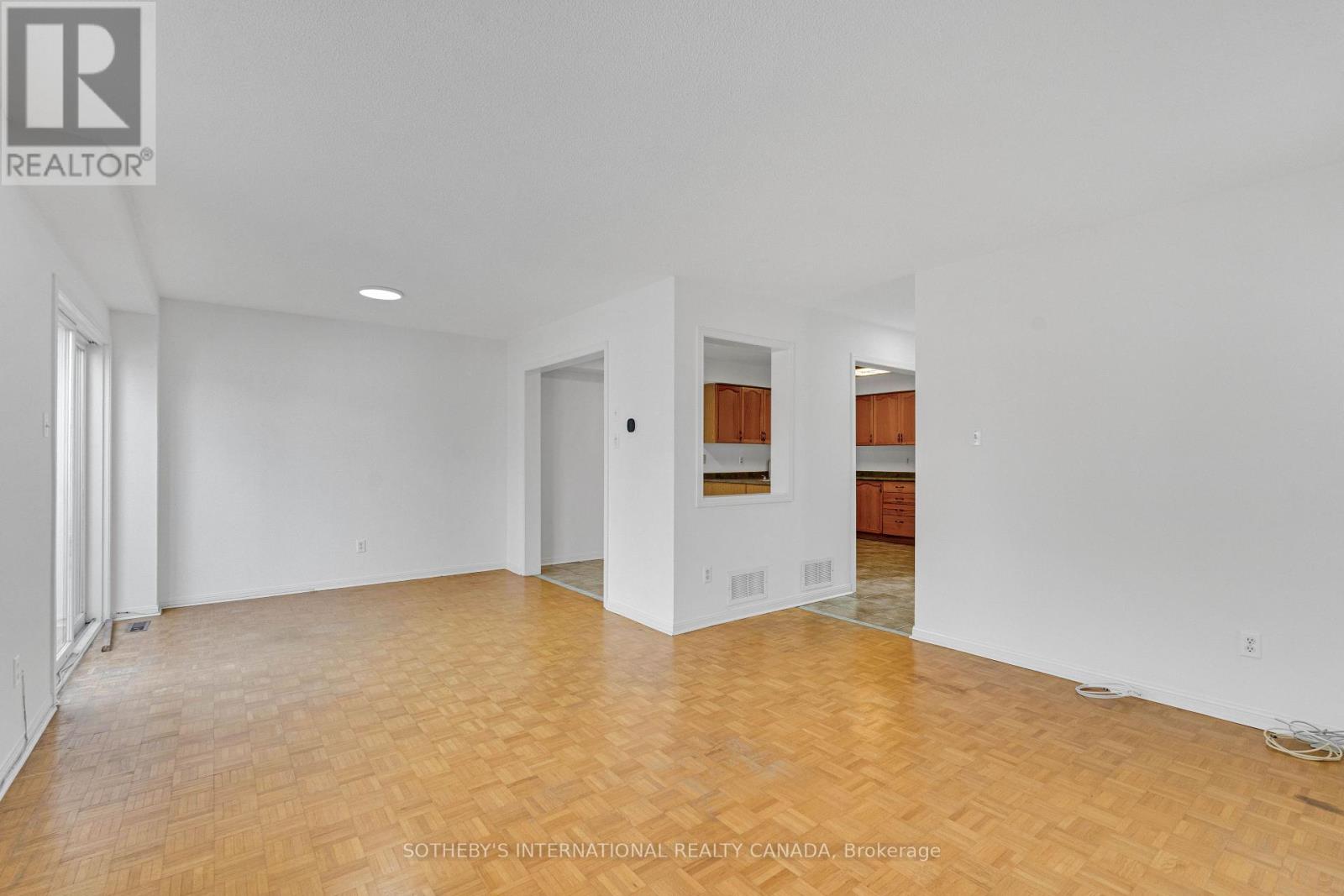 94 Formosa Drive, Richmond Hill (Rouge Woods), Ontario  L4S 1T1 - Photo 2 - N13823544