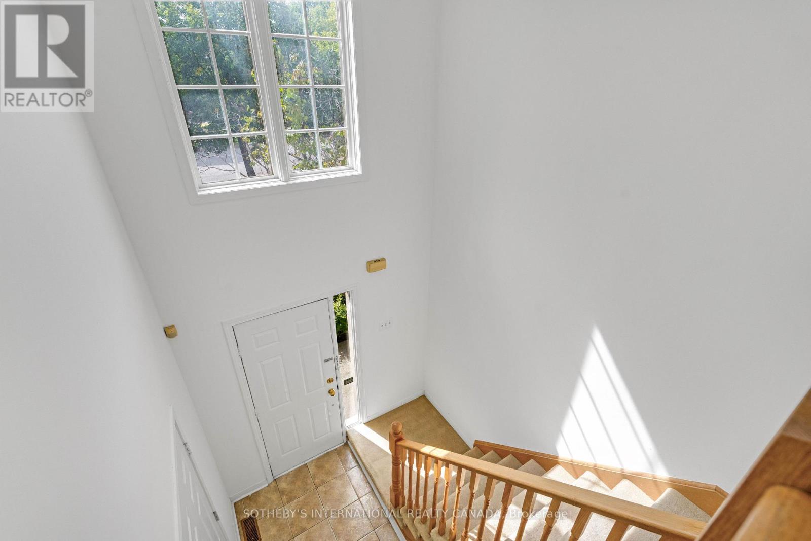 94 Formosa Drive, Richmond Hill (Rouge Woods), Ontario  L4S 1T1 - Photo 8 - N13823544