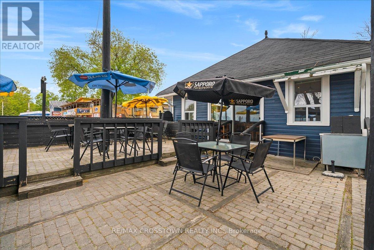 369 Balm Beach Road W, Tiny, Ontario  L0L 2J0 - Photo 17 - S13823358