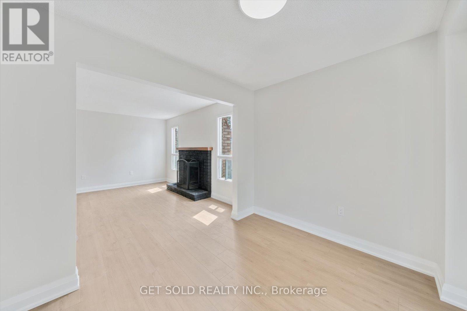 232 Kozlov Street, Barrie (West Bayfield), Ontario  L4N 7H6 - Photo 8 - S13823468