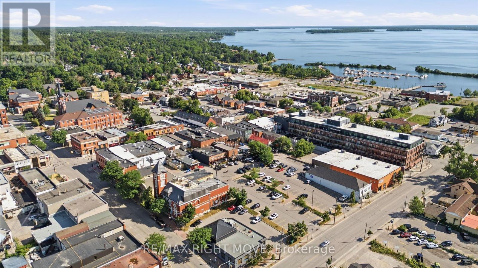 101 Mississaga Street E, Orillia, Ontario  L3V 1V6 - Photo 18 - S13823488