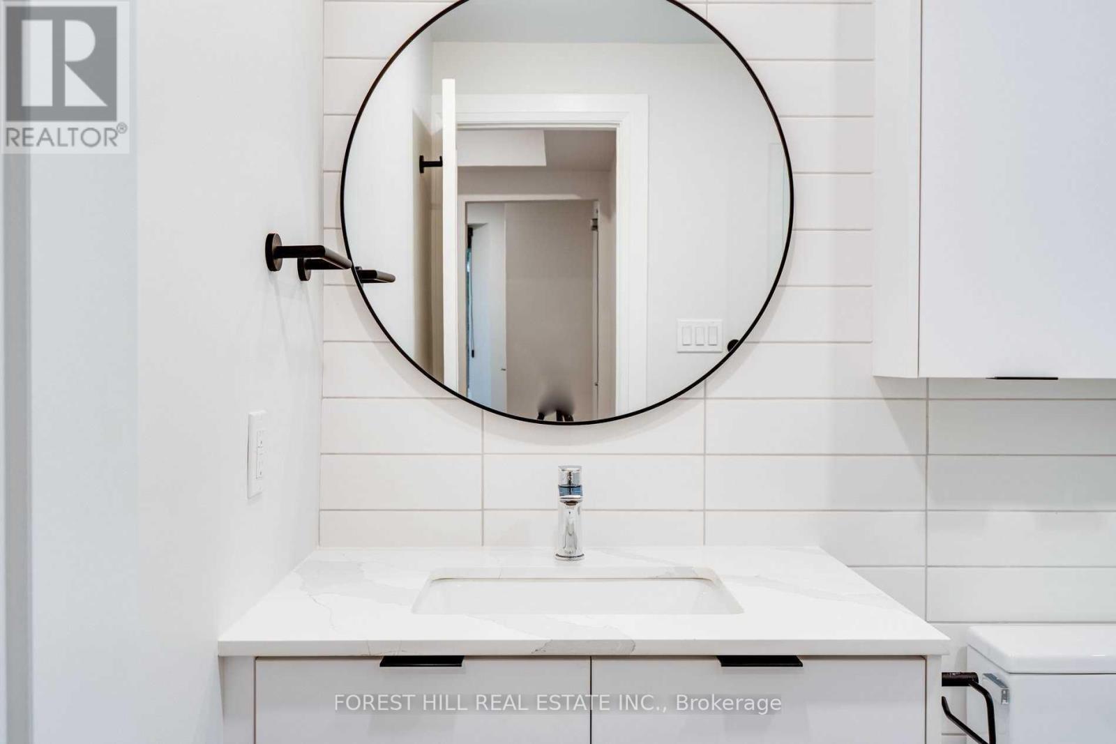 4 - 1 Greensides Avenue, Toronto, Ontario  M6G 3P5 - Photo 13 - C13822654