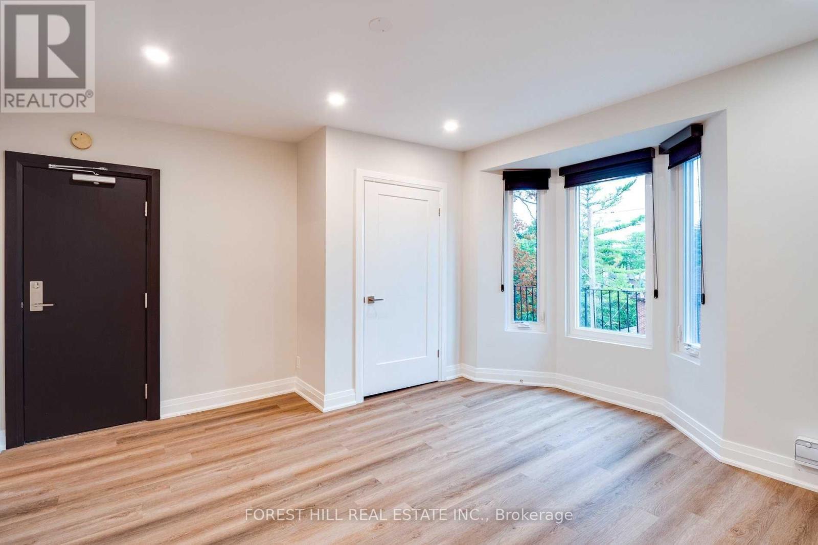 4 - 1 Greensides Avenue, Toronto, Ontario  M6G 3P5 - Photo 8 - C13822654