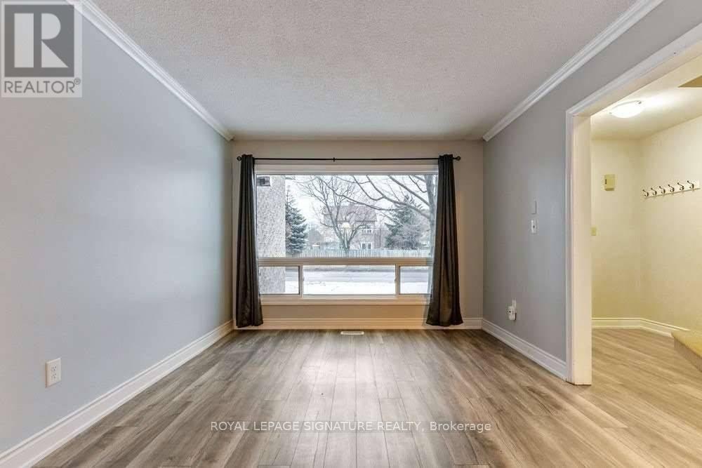 5 - 46 Mountainview Road S, Halton Hills (Georgetown), Ontario  L7G 4K5 - Photo 4 - W13823254
